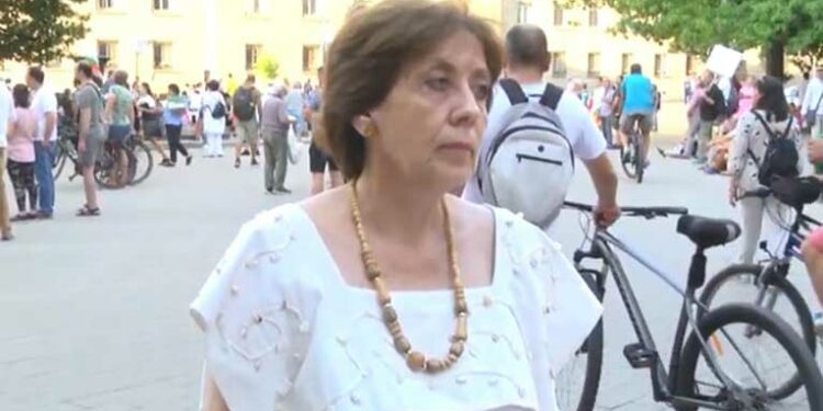 Ренета Инджова