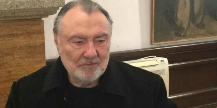 Васил Михайлов