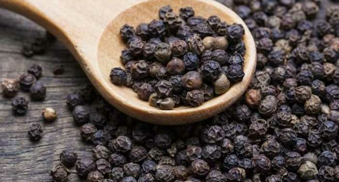 черният пипер