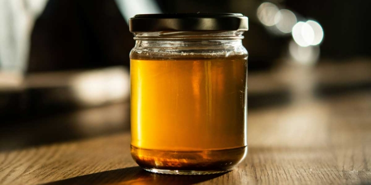 захаросан мед