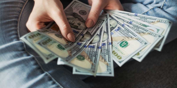 паричен поток